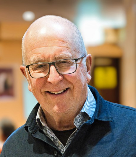 Portrait photo of Nicolas Ridley